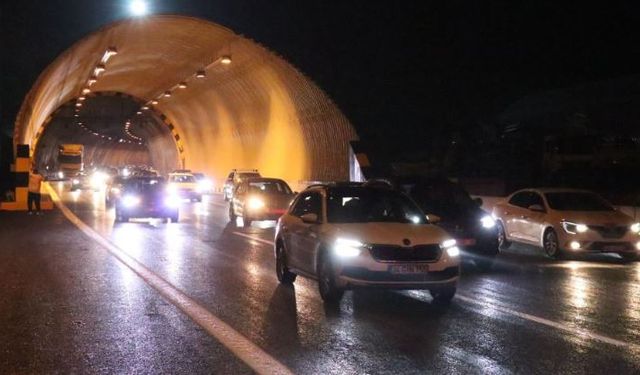 Bolu Dağı Tüneli'nin Ankara-İstanbul istikameti hizmete açıldı