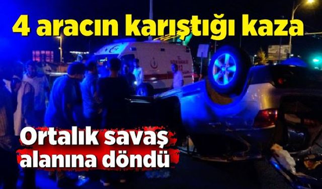 4 aracın karıştığı kazada ortalık savaş alanına döndü: 3 yaralı