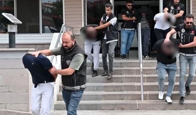 Uyuşturucu satıcılarına darbe: 3 şüpheli tutuklandı