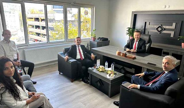 Türk Büro Sen ziyaretçilerini ağırladı