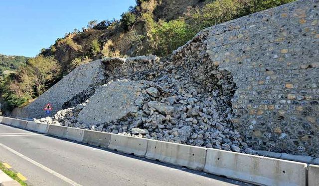 Heyelanın büyüklüğü gün ağarınca ortaya çıktı