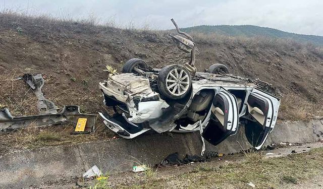 Takla atan milyonluk araç hurda yığınına döndü