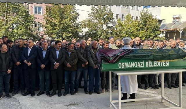 Feci kazada hayatını kaybeden 16 yaşındaki Zeynep toprağa verildi