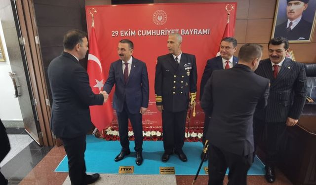 Cumhuriyet Bayramı Tebrigat töreni yapıldı