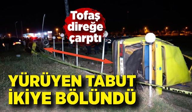 Aydınlatma direğine çarpan Tofaş ikiye bölündü: 1 ölü, 3 yaralı