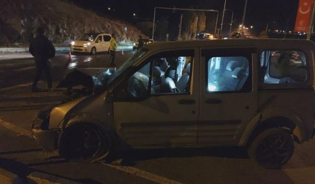 Van'da iki ayrı trafik kazası: 1 ölü 5 yaralı