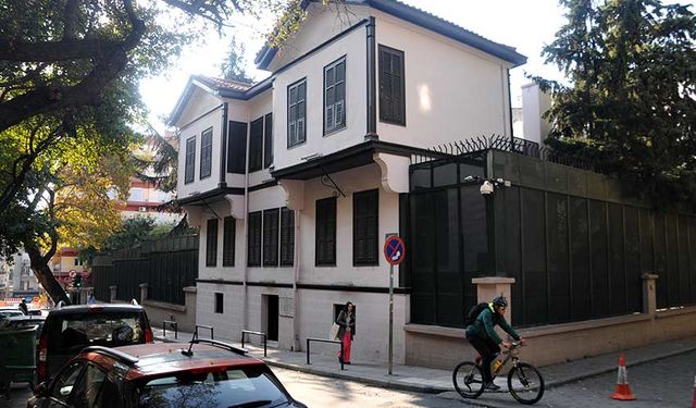 Atatürk’ün evi ziyarete kapatılıyor