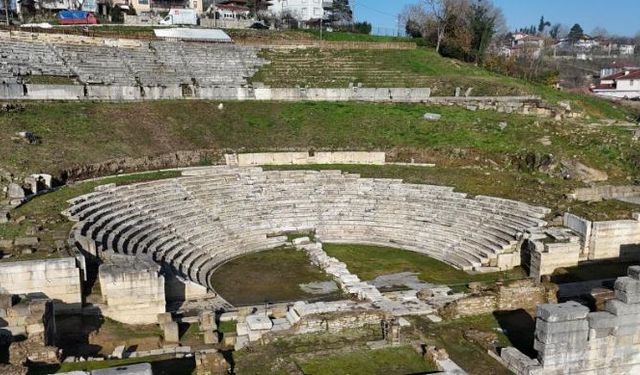 Roma dönemine ait tiyatro bileti Düzce'de bulundu