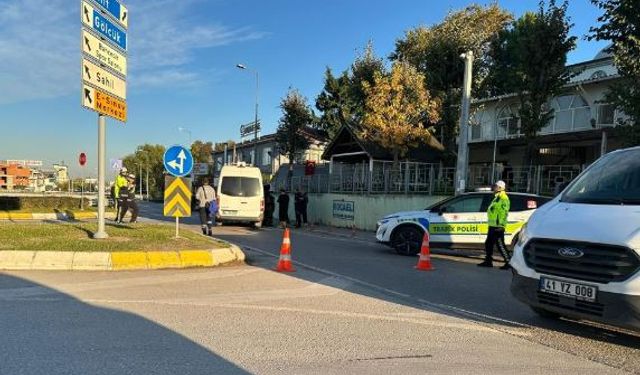 Kocaeli'de şüpheli çanta polisi alarma geçirdi