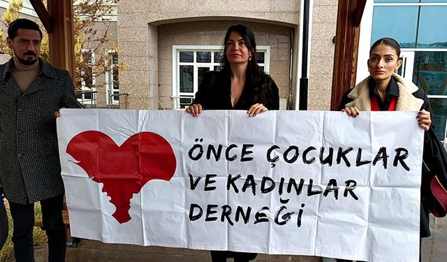 Özlem'in öldürülmesiyle ilgili eski eşi ve 8 sanığın yargılandığı dava başladı