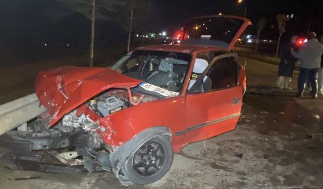 3 araçlı zincirleme trafik kazası: 4 yaralı