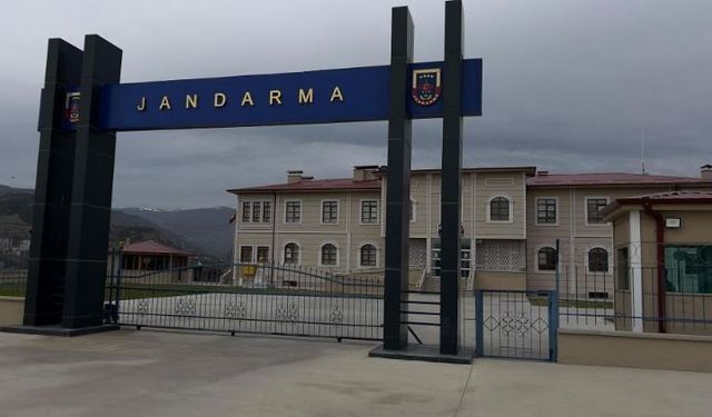 Kastamonu'da 12 yıl hapis cezasıyla aranan şahsı jandarma yakaladı