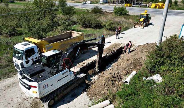 4 bin 379 metre kanalizasyon hattı çekildi