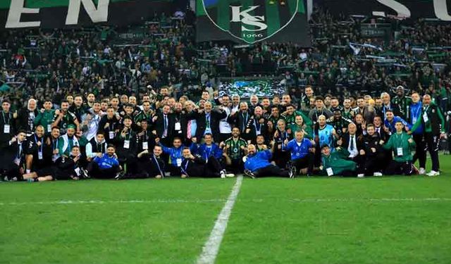 Kocaelispor 16 yıl sonra Süper Lig'de