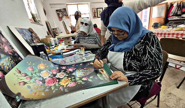 Rölyef, ev hanımlarının ve emeklilerin yeni tutkusu oldu