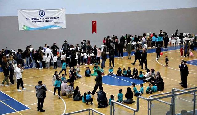 BARÜ’de çocuk şenliği coşkusu yaşandı