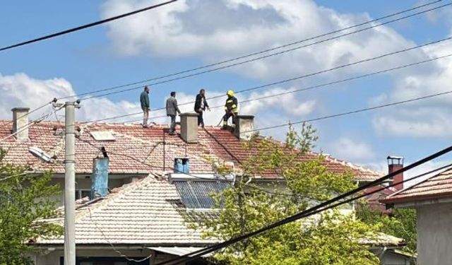 Bolu'da 3 katlı evde çıkan baca yangını söndürüldü