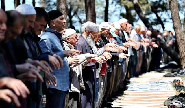 Silivri'de yağmur duası yapıldı