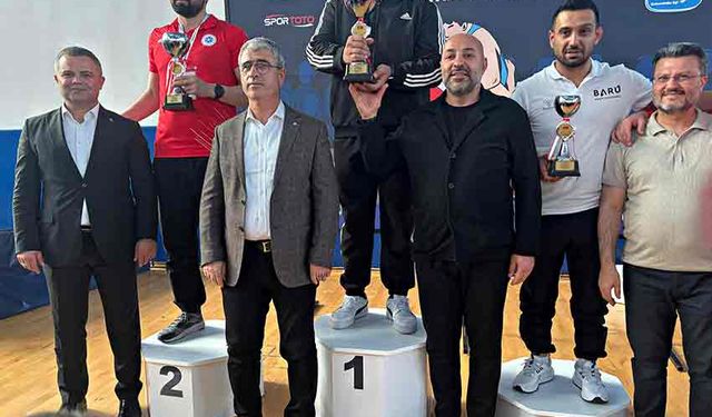 BARÜ Erkek Güreş Takımı, Türkiye üçüncüsü oldu