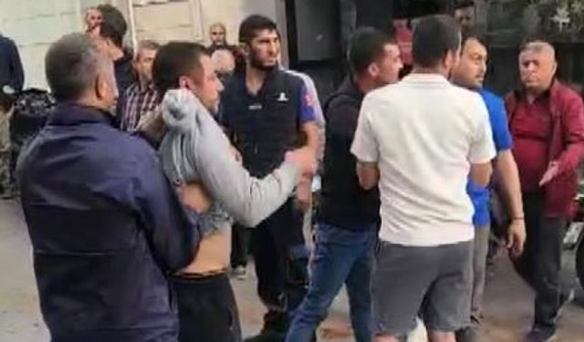 Çaldığı araç ile kaza yaptı, kaçmaya çalışırken vatandaşlara yakalandı