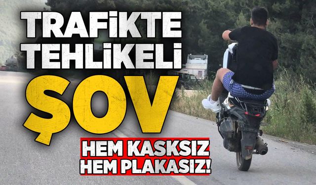 Trafikte tehlikeli şov: Hem kasksız hem plakasız!