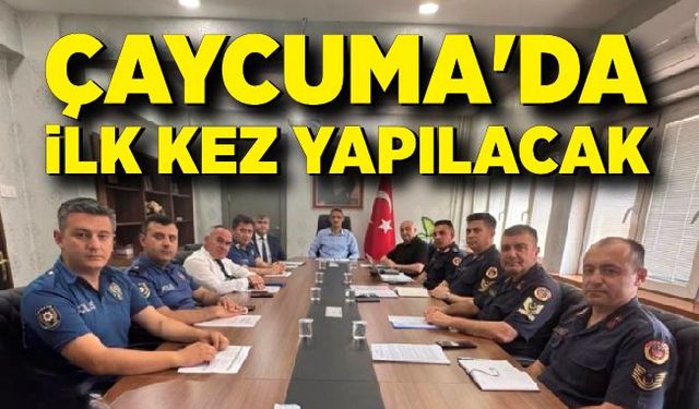 Çaycuma'da ilk kez yapılacak olan YKS sınavı için toplandılar