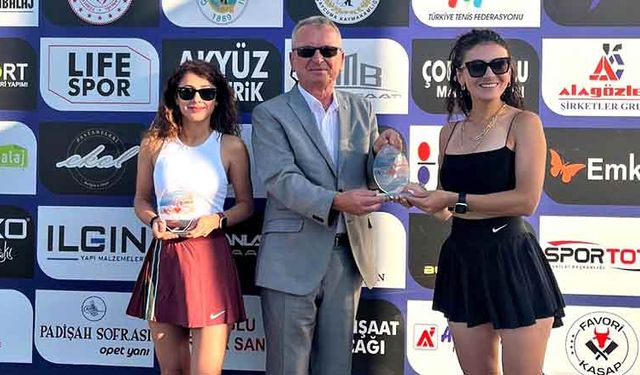 Ödüllerini Kaymakam ve Belediye Başkanı verdi