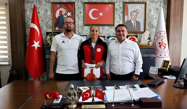 Ayla Köse'den gurur veren başarı