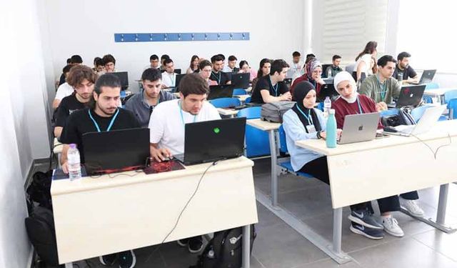 Siber Vatan BootCamp 2025, ALKÜ’de başladı