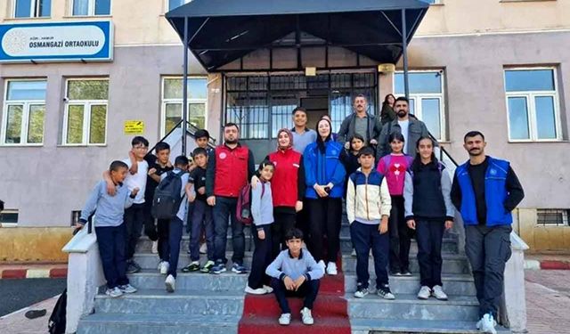 "Merkezim Her Yerde" projesi Hamur'da öğrencilerle buluştu