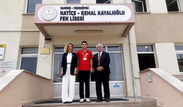 Vezirköprü'nün TEKNOFEST 2025'te çifte birincilik gururu