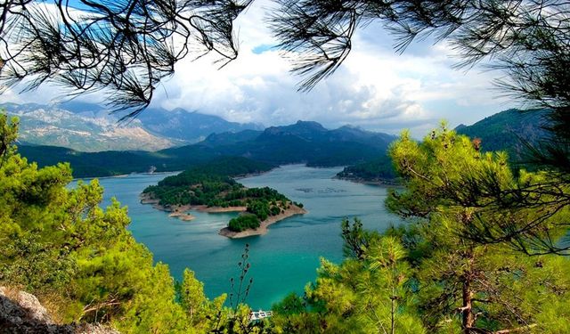 Burdur'da Hava Aniden Değişiyor: Vatandaşlar Neye Hazırlıklı Olmalı?