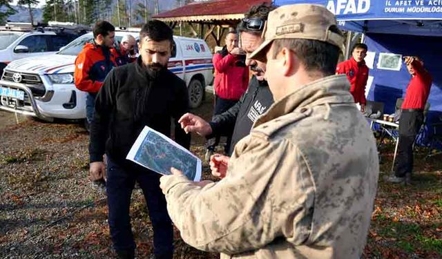 Kastamonu'da kayıp anne ile oğlunu arama çalışmalarına devam ediliyor