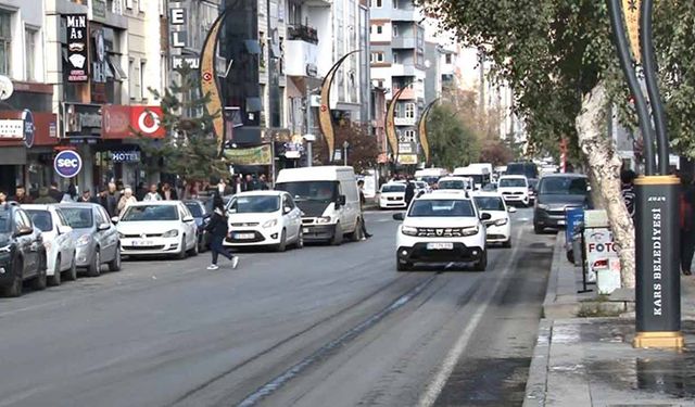 Kars'ta şaşırtan denge: Merkez nüfus 100 bin, araç sayısı 54 bini geçti