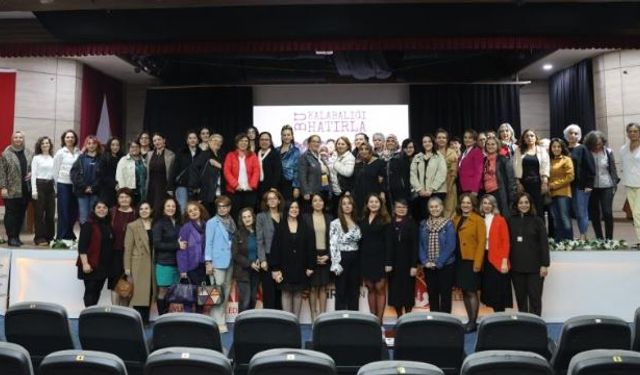 Önce belgesel ardından söyleşi