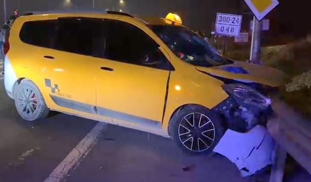 Ticari taksi ile otomobil çarpı; 6 yaralı