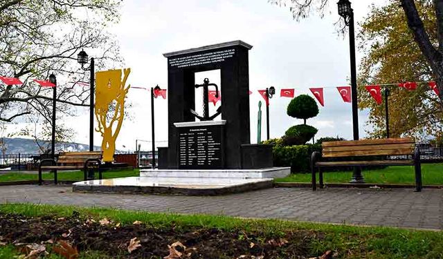 Kdz. Ereğli Belediyesi, 12 denizci için anıt yaptırdı