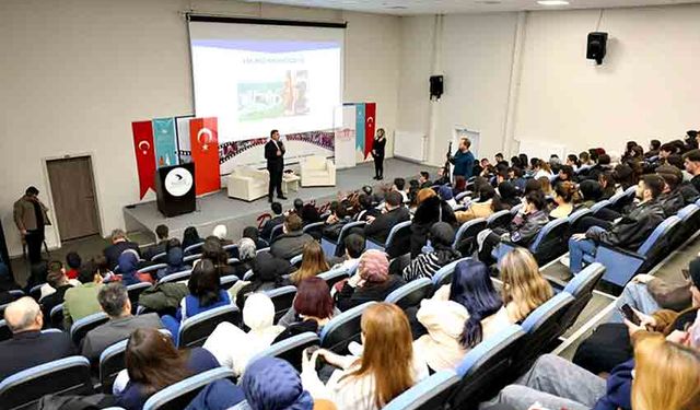 Vali Aslan’dan öğrencilere kariyer tavsiyeleri