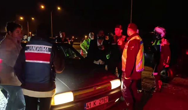 Bir sürücü "Kıllık yapma" diyerek tepki gösterdi, diğer sürücü direnerek çileden çıkarttı