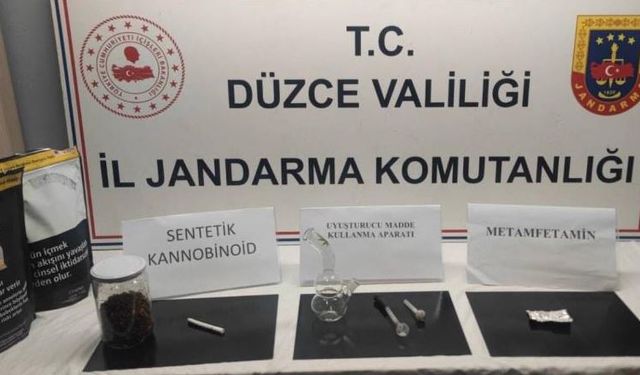Jandarma devriye sırasında yakaladı, üzerinden uyuşturucu çıktı