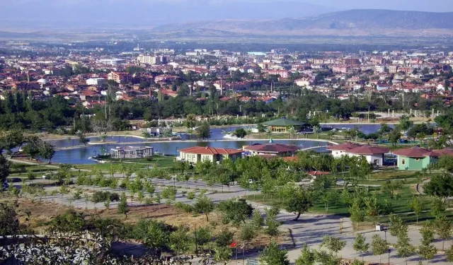 Geleceğin Teminatı Gençler ve Eğitimdeki Yükseliş