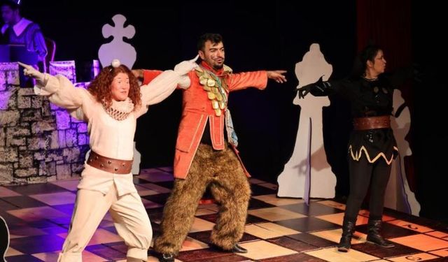 Merkezefendi Kent Tiyatrosu çocuklarla buluşuyor