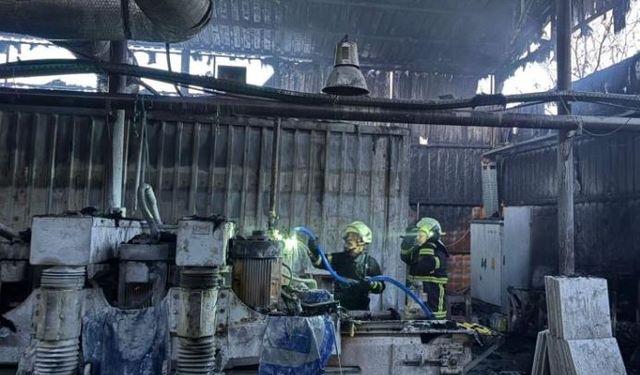 Mermer fabrikasında yangın