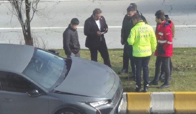 Şırdancı Mehmet yayaya çarptı: Kadının kolu ve bacağı kırıldı