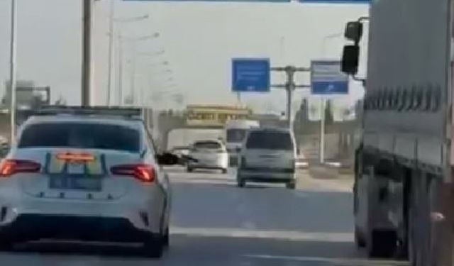 Tehlike saçan tır şoförünü silah doğrultup durdurdular