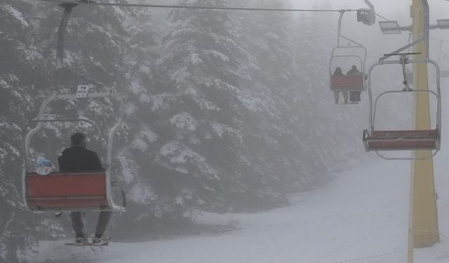 Uludağ'ın zirvesi sisle kaplandı