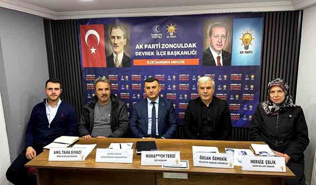 AK Parti Devrek İlçe Danışma Meclisini gerçekleştirdi