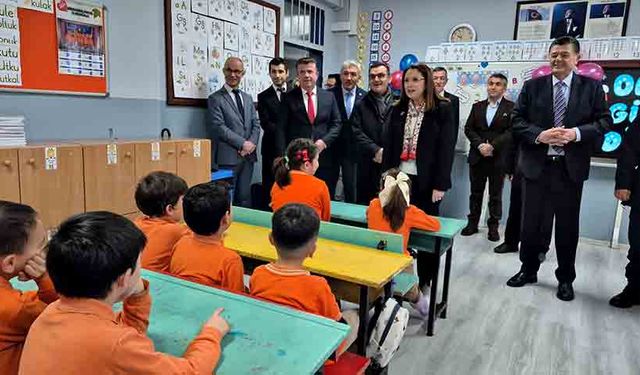 Bartın’da 30 bin öğrenci karne aldı, tatil başladı