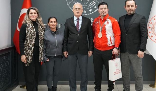 Milli Karateci Kıroğlu 2026’da da Başarıya Koşuyor