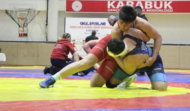 Okul Sporları Güreş Grup Müsabakaları Karabük’te Start Aldı